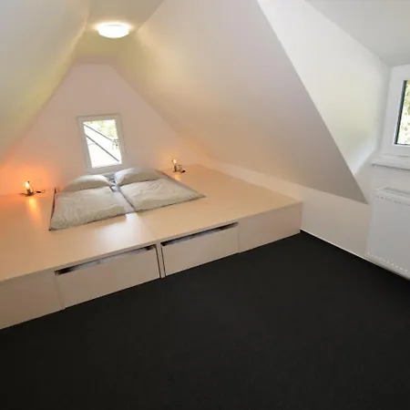 Lucie I A Apartment *